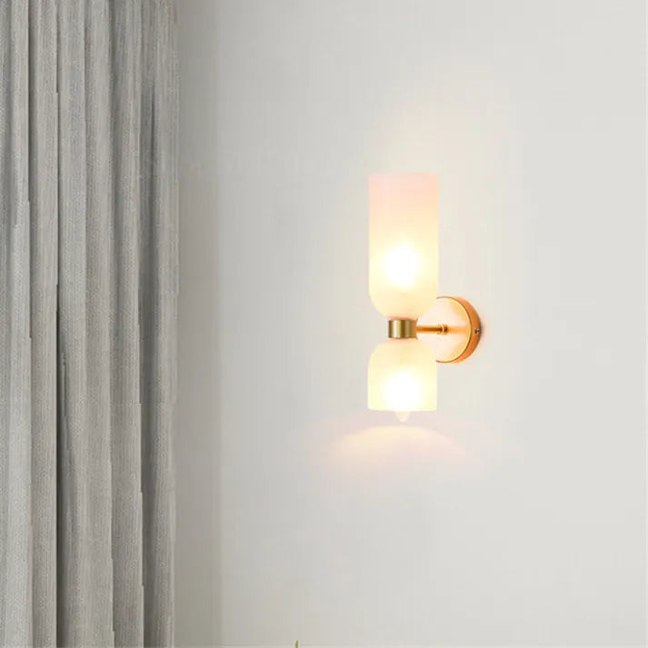Szklana lampa ścienna LED – nowoczesne oświetlenie