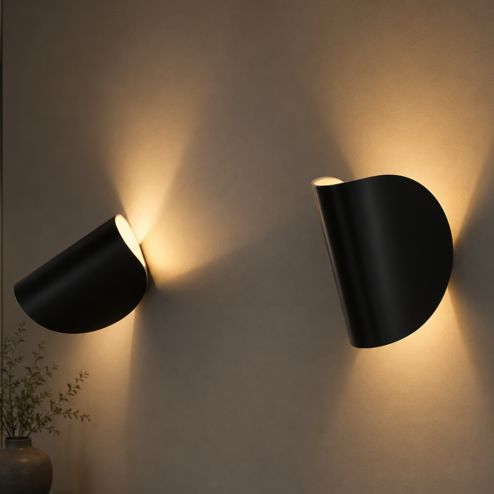 Nowoczesna aluminiowa kinkiet LED z regulacją wysokości