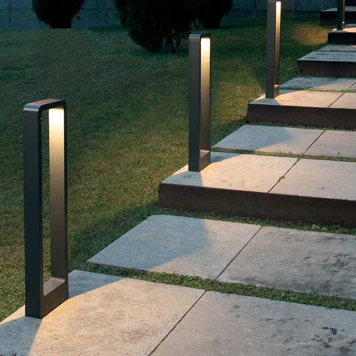Lampa ogrodowa z mocowaniem – odporna na warunki atmosferyczne