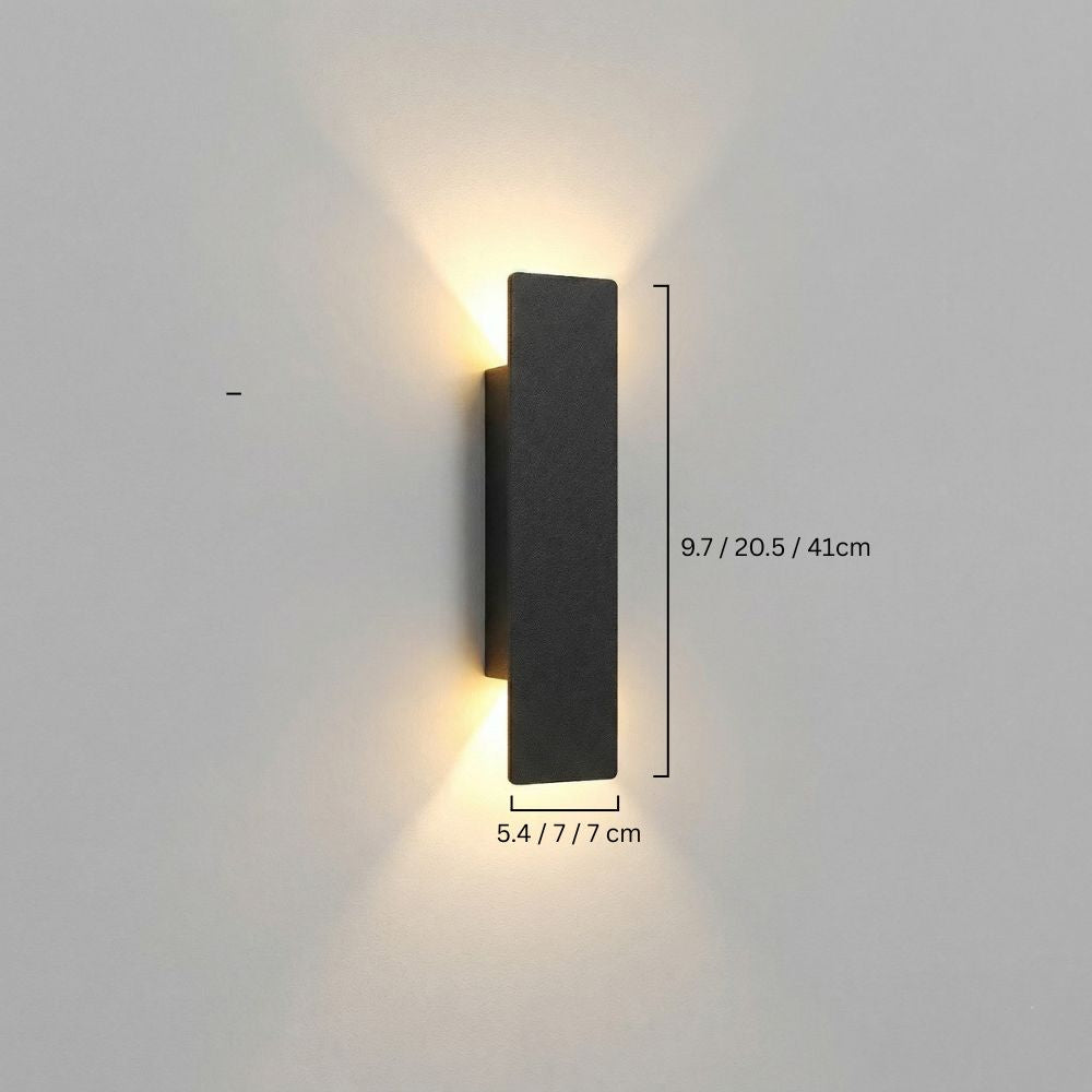 Odporna na warunki atmosferyczne lampa ścienna zewnętrzna