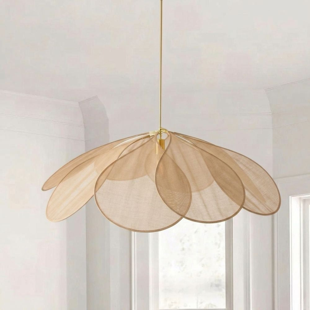 Lampa wisząca w kształcie kwiatu – nowoczesny design