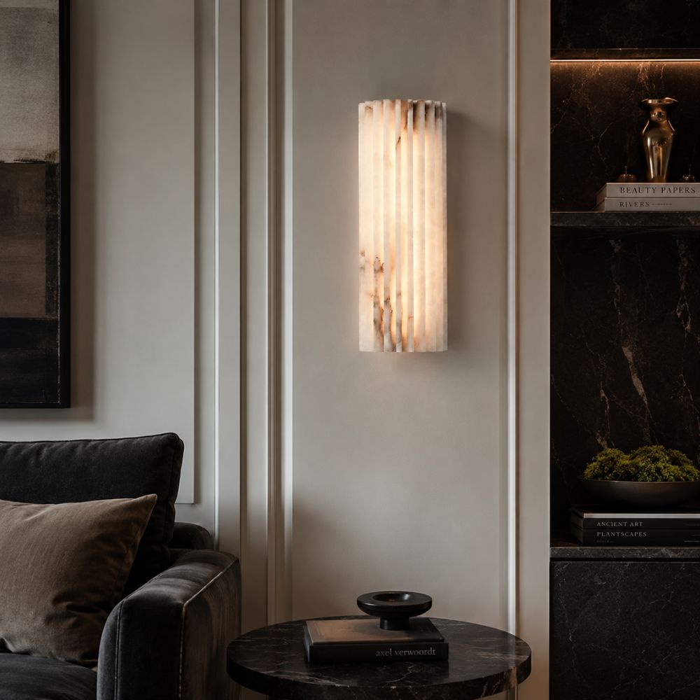 Marmurowa lampa ścienna LED góra-dół