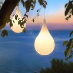 Zewnętrzna lampa kropla z ciepłym światłem
