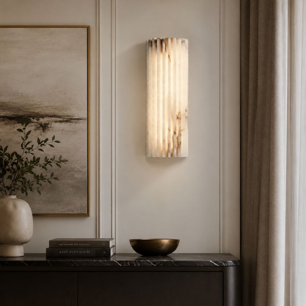 Marmurowa lampa ścienna LED góra-dół