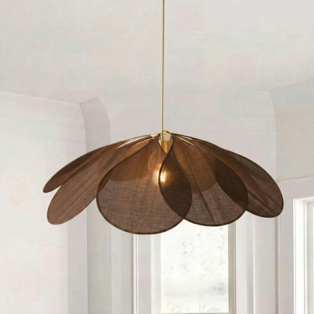 Lampa wisząca w kształcie kwiatu – nowoczesny design