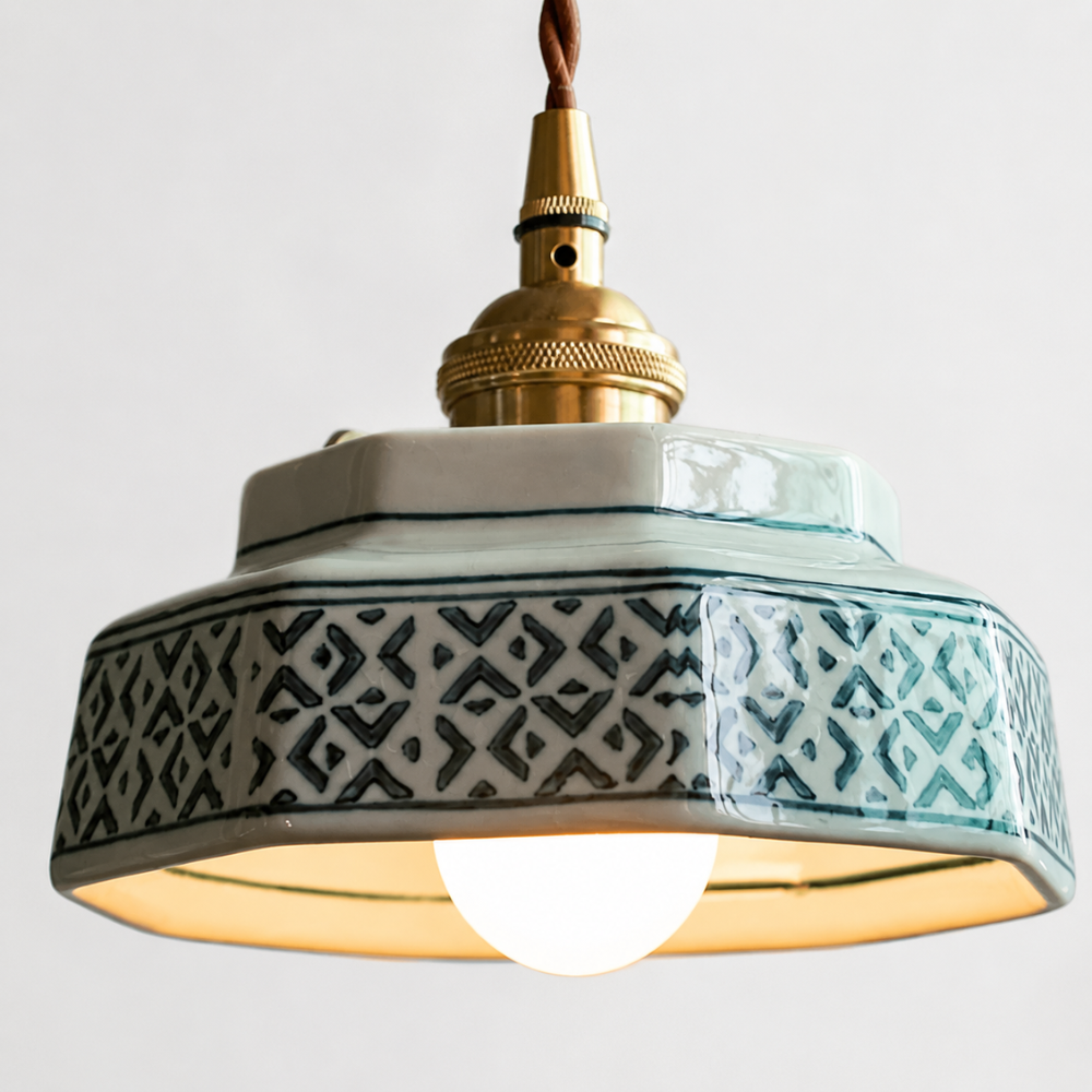 Retro ceramiczna lampa wisząca z miedzianymi akcentami