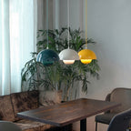 Nowoczesna kolorowa lampa wisząca z kopułą