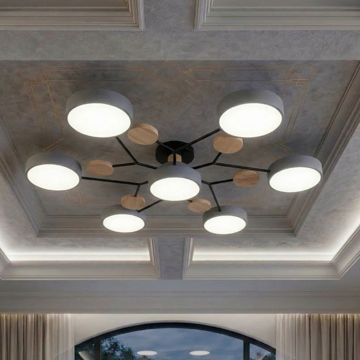 Smukła lampa sufitowa z ręcznie wykończonymi detalami – nowoczesny design