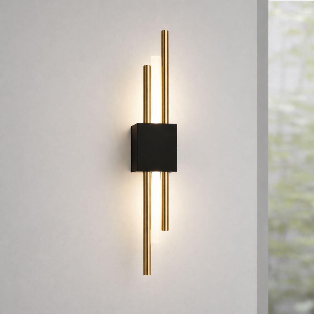 Nowoczesna Lampa Ścienna LED z Metalową Ramą