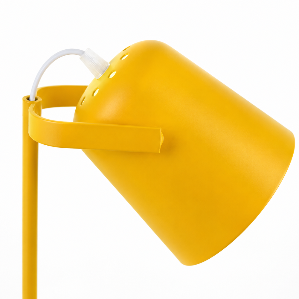Nowoczesna skandynawska metalowa lampa biurkowa