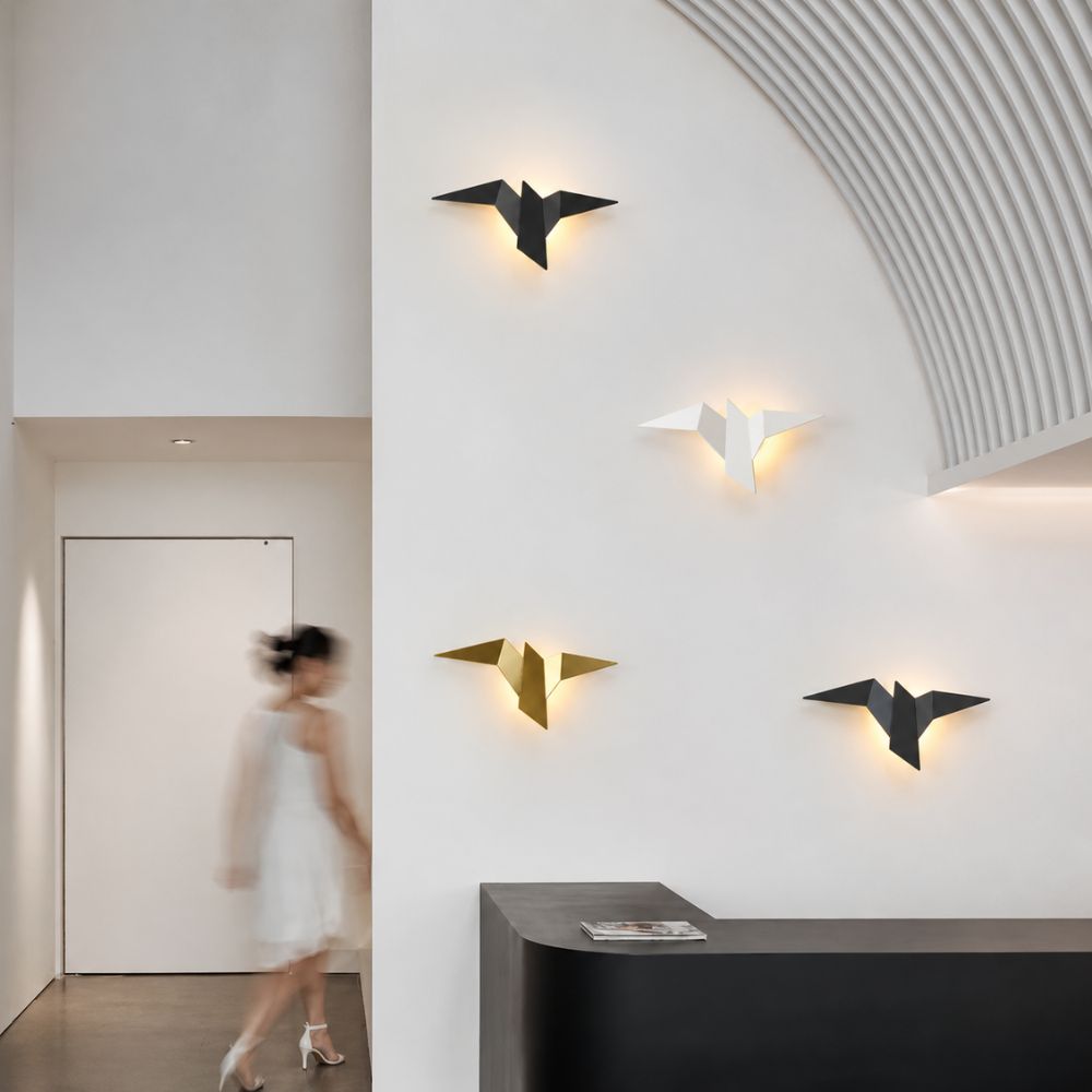 Lampa ścienna w kształcie ptaka z nastrojowym światłem