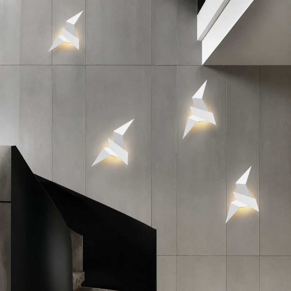 Lampa ścienna w kształcie ptaka z nastrojowym światłem