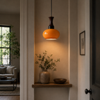 Nowoczesna drewniana lampa sufitowa z bursztynowym kloszem