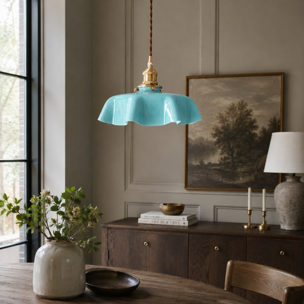 Szklana lampa wisząca w kształcie kwiatu z oprawką E27