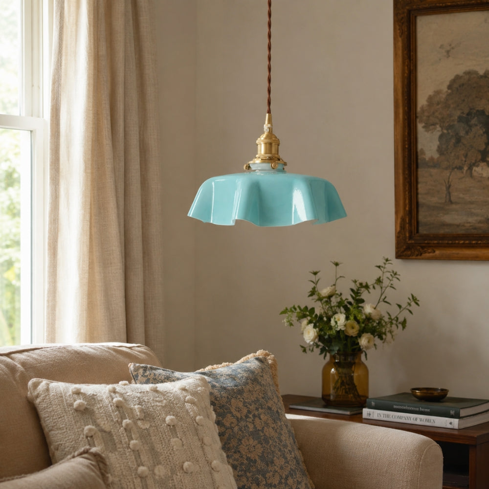 Szklana lampa wisząca w kształcie kwiatu z oprawką E27