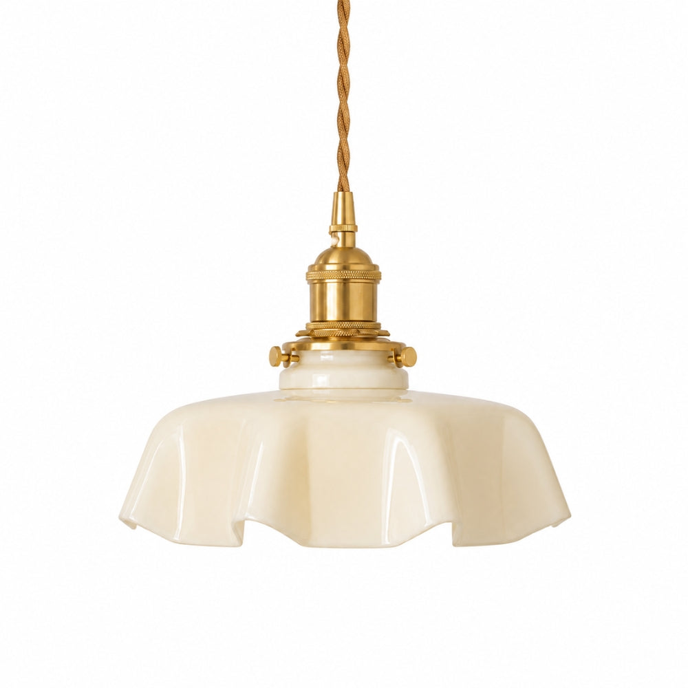 Szklana lampa wisząca w kształcie kwiatu z oprawką E27