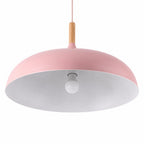 Nordycka lampa wisząca z drewnianym akcentem