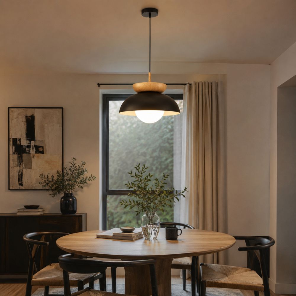Nordycka lampa wisząca E27 z detalem w odcieniu drewna