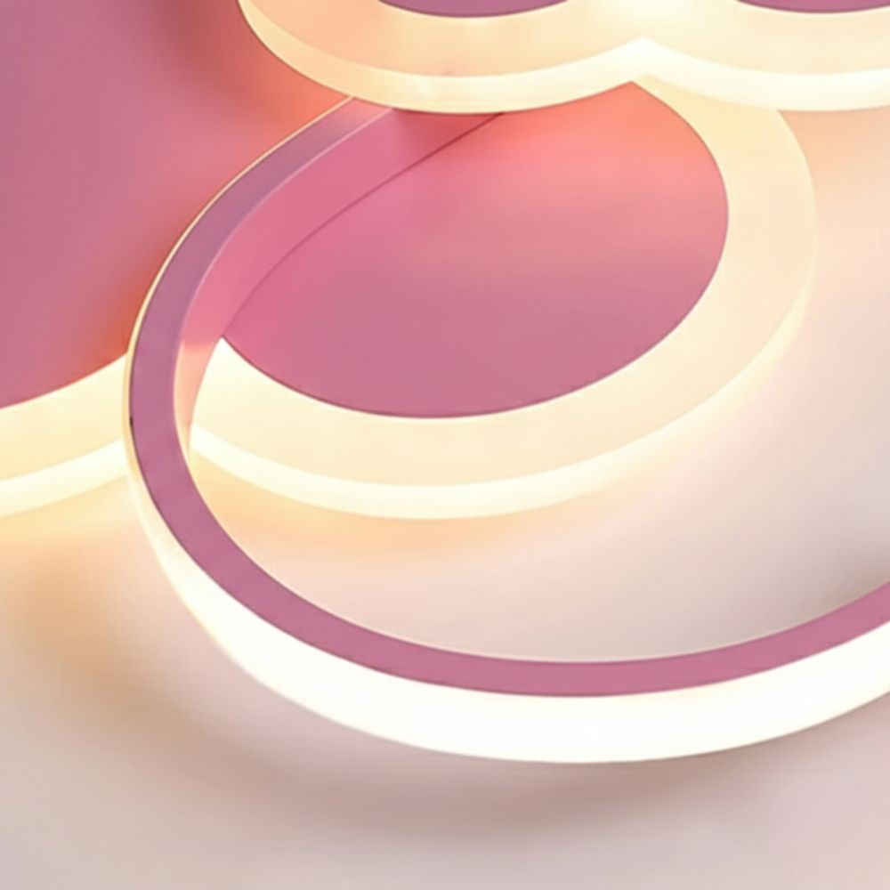 Nowoczesna lampa sufitowa LED w kształcie serca