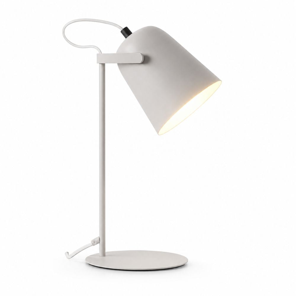 Nordycka lampka biurkowa do czytania