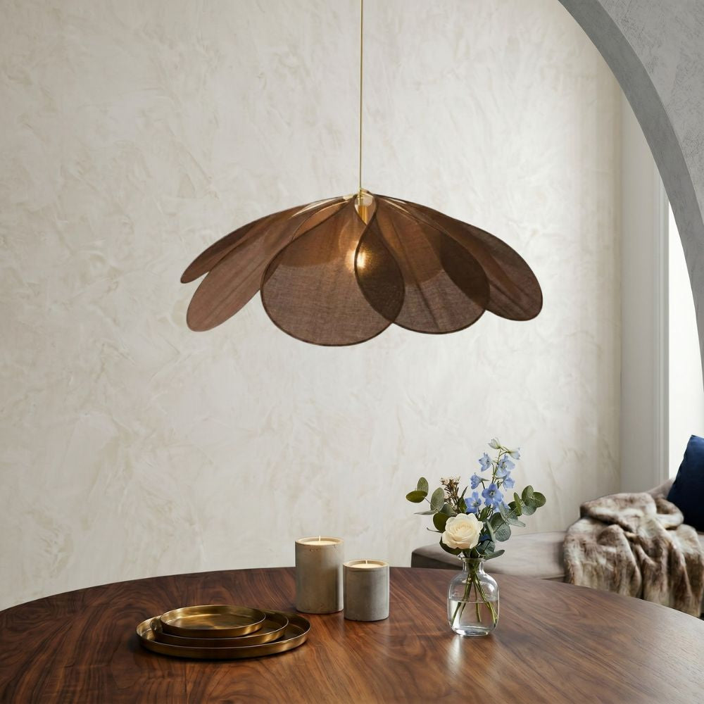 Lampa wisząca w kształcie kwiatu – nowoczesny design
