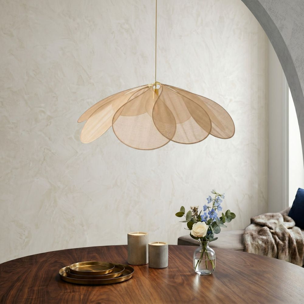 Lampa wisząca w kształcie kwiatu – nowoczesny design