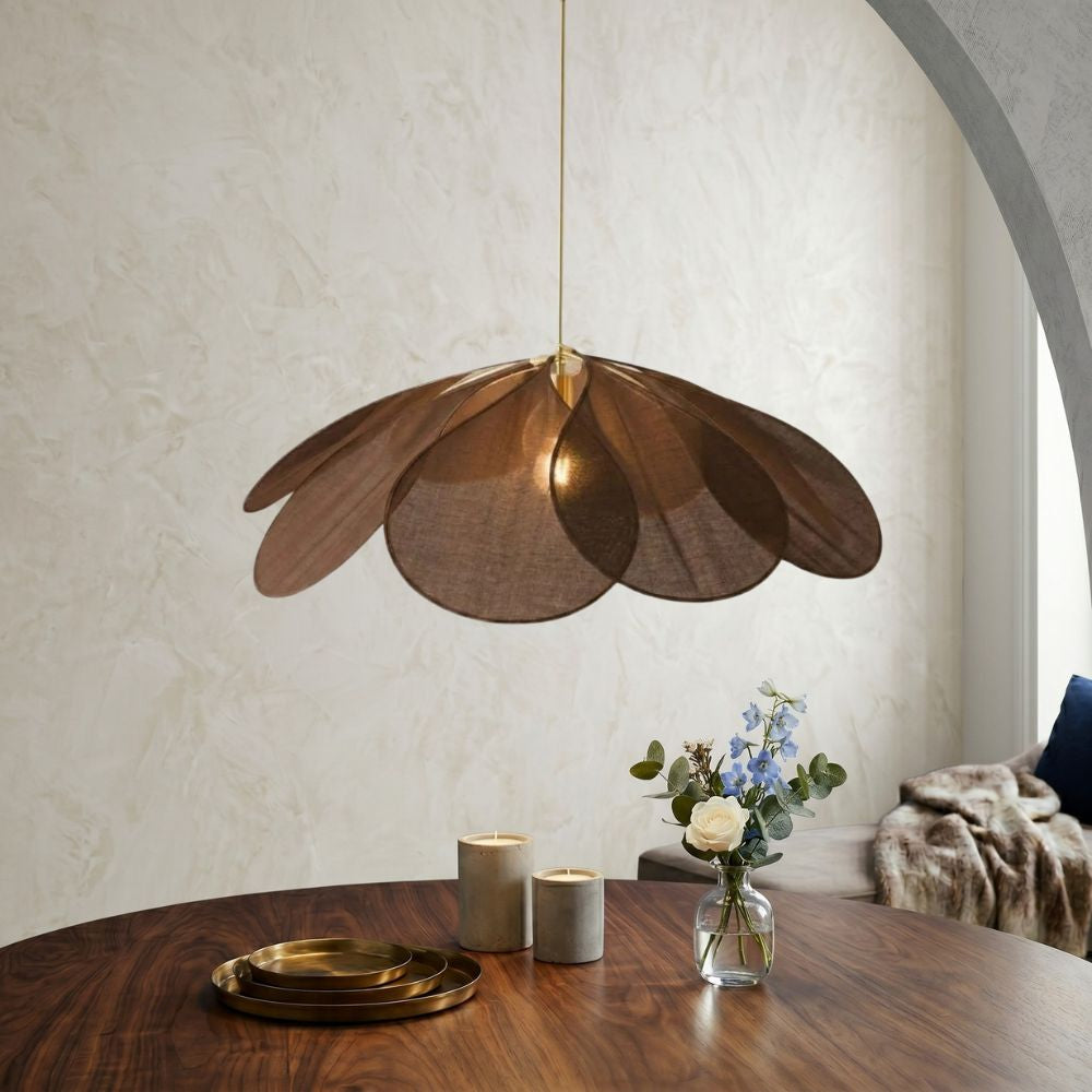 Lampa wisząca w kształcie kwiatu – nowoczesny design