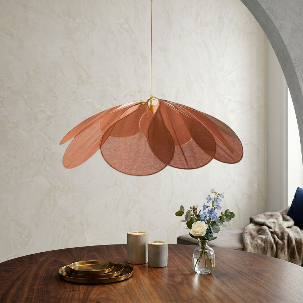 Lampa wisząca w kształcie kwiatu – nowoczesny design