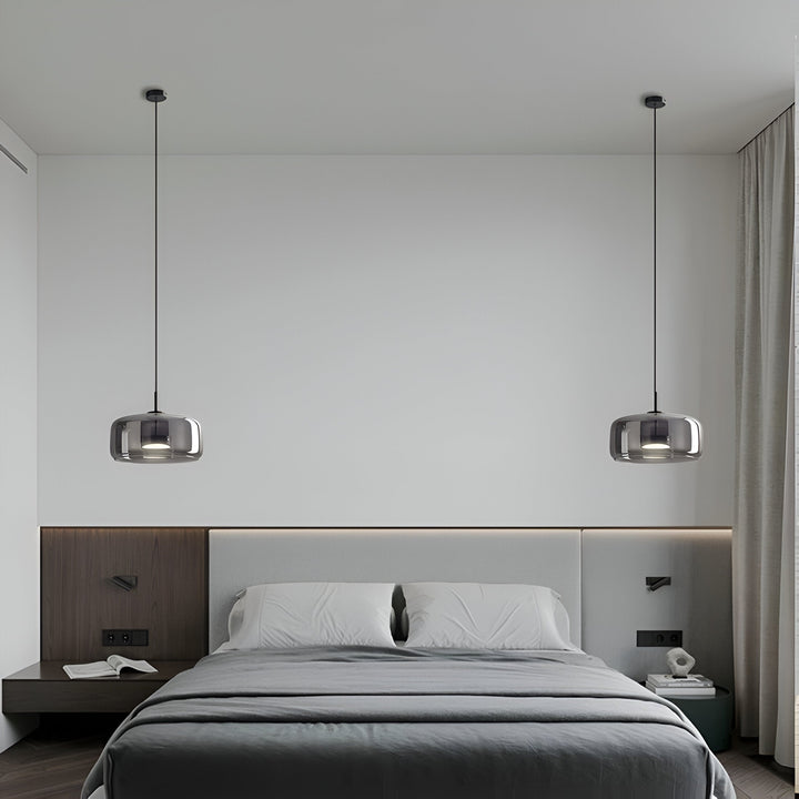 Nowoczesna lampa sufitowa z szklaną kloszem i LED, styl retro