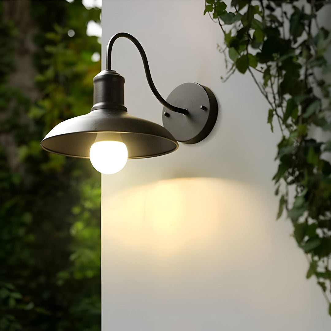 Nowoczesna lampa ścienna zewnętrzna w kształcie misy, styl industrialny