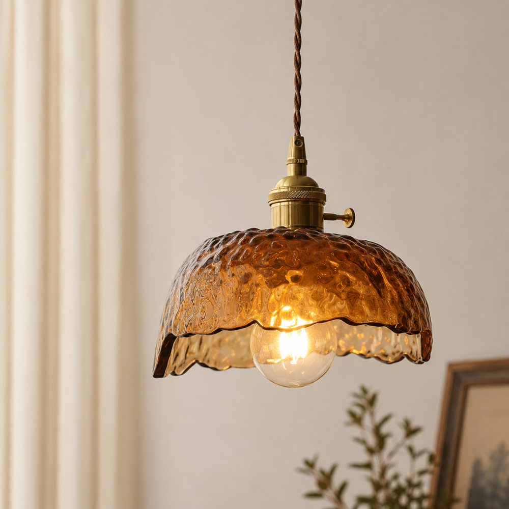 Ręcznie wykonana lampa wisząca o ciepłym blasku