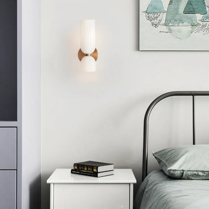Szklana lampa ścienna LED – nowoczesne oświetlenie