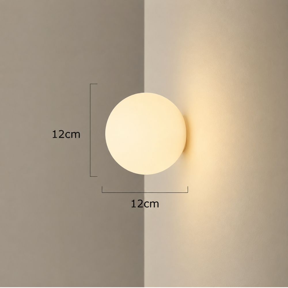 Nowoczesna kinkietowa lampa ścienna LED z kulą ze szkła w stylu ambient
