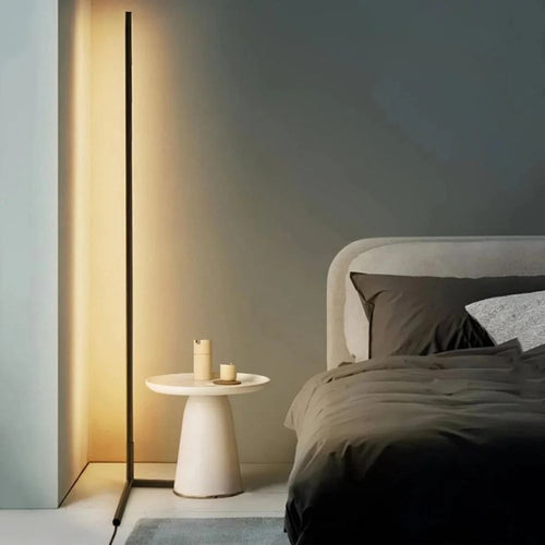 Ambientowa narożna lampa podłogowa LED