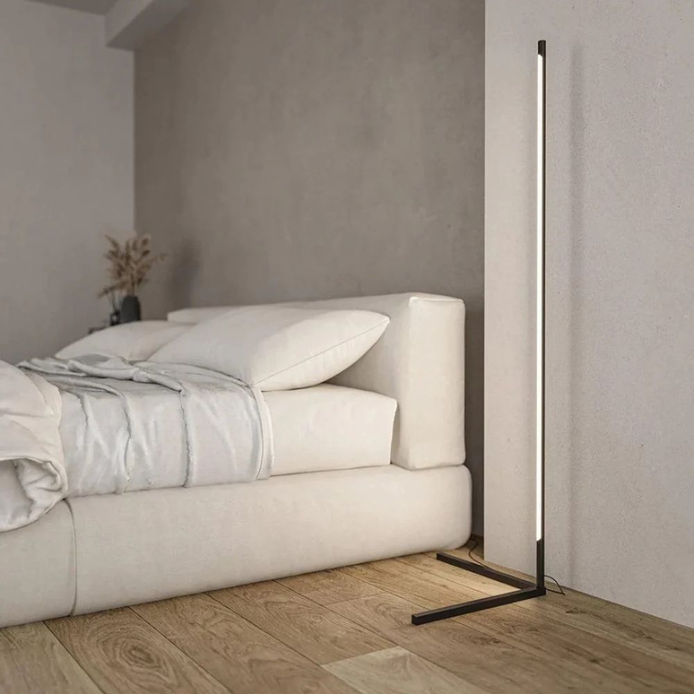 Ambientowa narożna lampa podłogowa LED