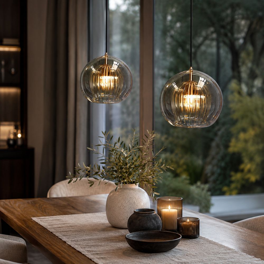 Lampa wisząca z ryflowanego szkła