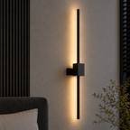 Nowoczesny aluminiowy kinkiet – skandynawski minimalizm