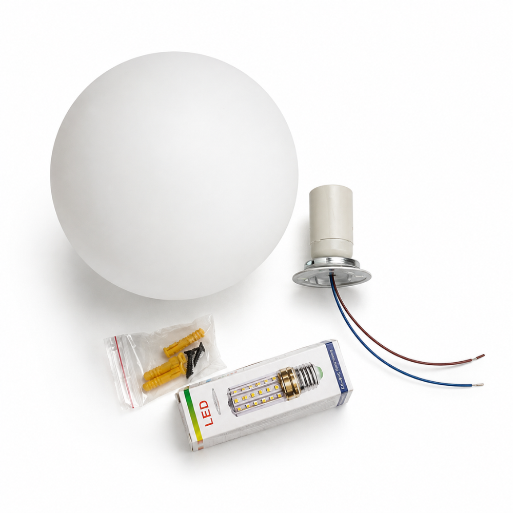 Minimalistyczna lampa sufitowa z mlecznego szkła