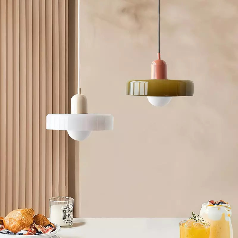 Lampa sufitowa w kształcie kuli – nowoczesny design
