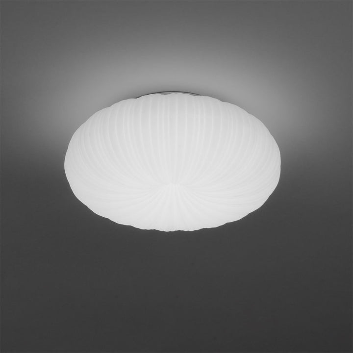 Lampa stołowa LED – nowoczesne oświetlenie do pokoju