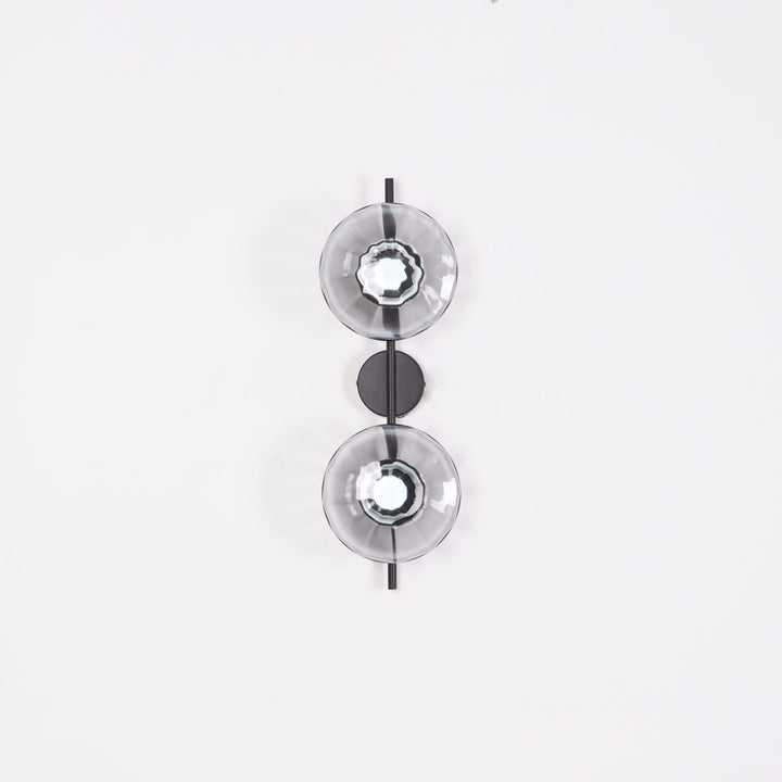Lampa ścienna Ceto z okrągłym kloszem w stylu skandynawskim