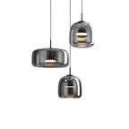 Nowoczesna lampa sufitowa z szklaną kloszem i LED, styl retro
