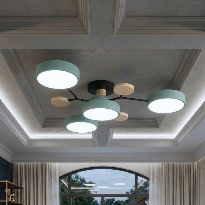 Smukła lampa sufitowa z ręcznie wykończonymi detalami – nowoczesny design