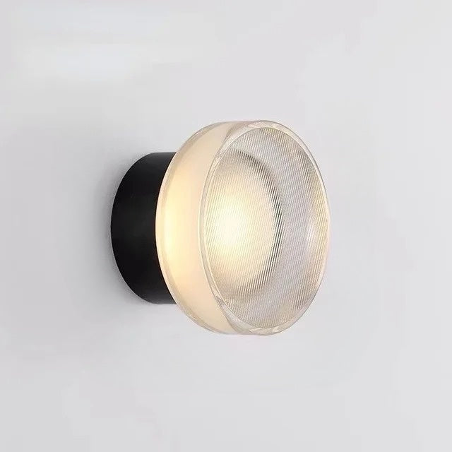 Lampa ścienna – minimalistyczny design