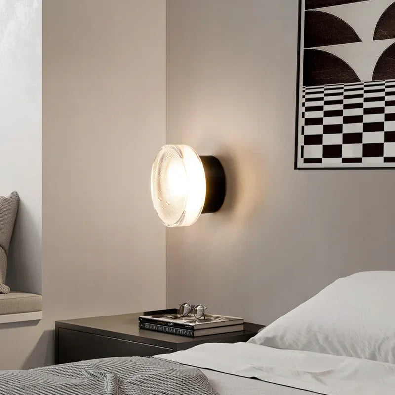 Lampa ścienna – minimalistyczny design