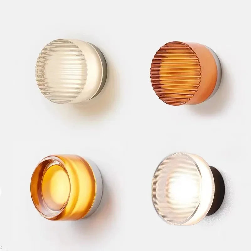 Lampa ścienna – minimalistyczny design