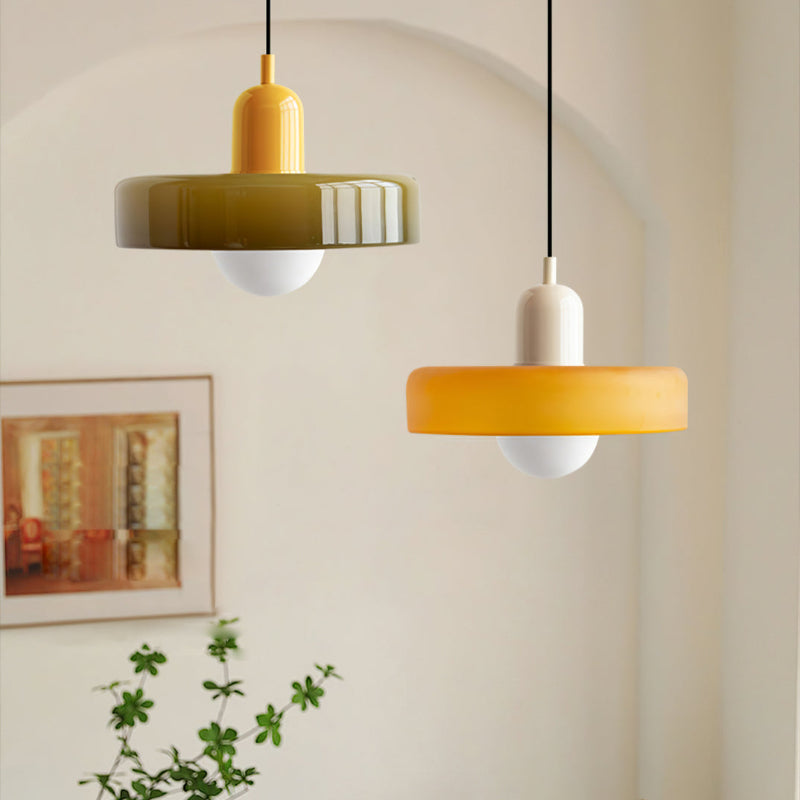 Lampa sufitowa w kształcie kuli – nowoczesny design