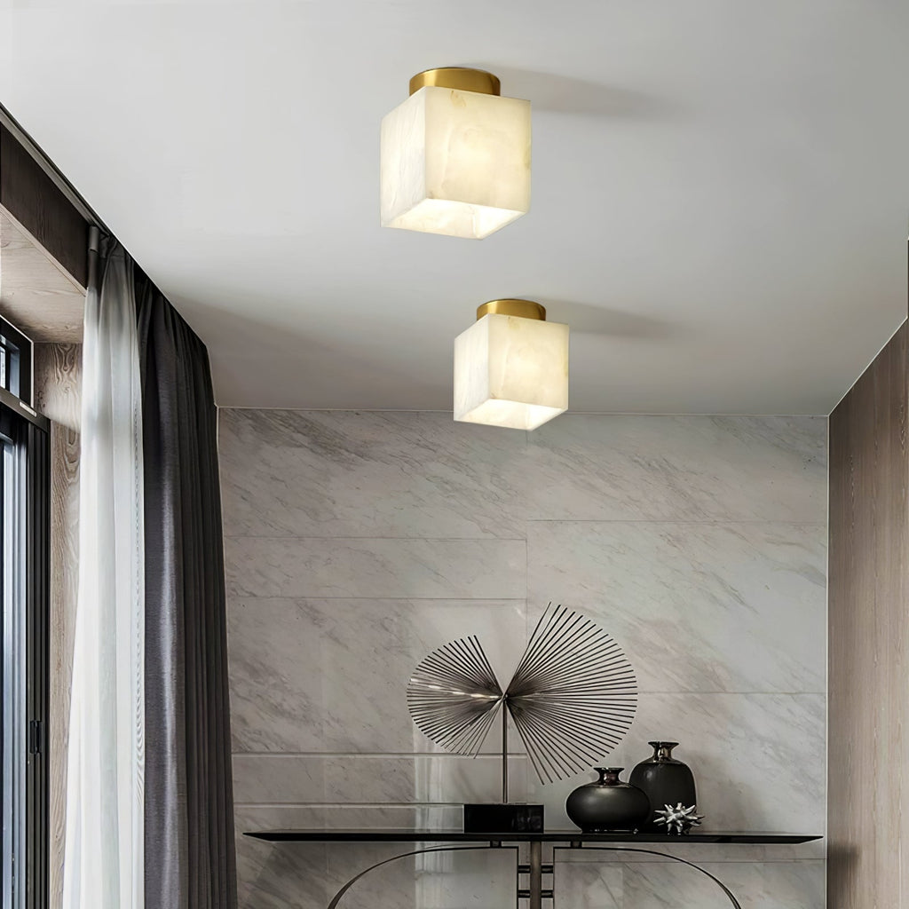 Księżycowa lampa sufitowa z alabastru