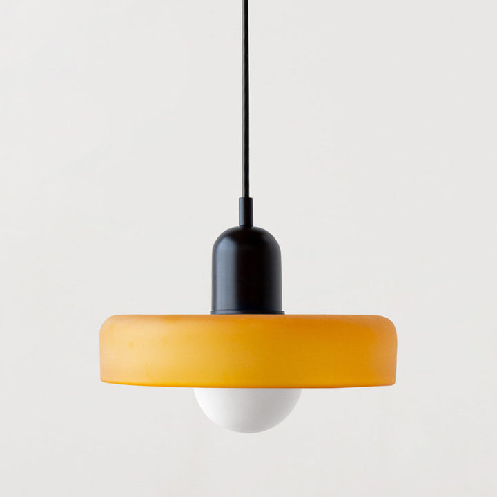 Lampa sufitowa w kształcie kuli – nowoczesny design