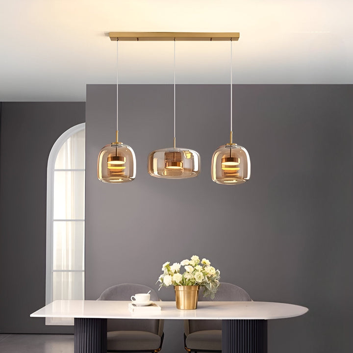 Nowoczesna lampa sufitowa z szklaną kloszem i LED, styl retro